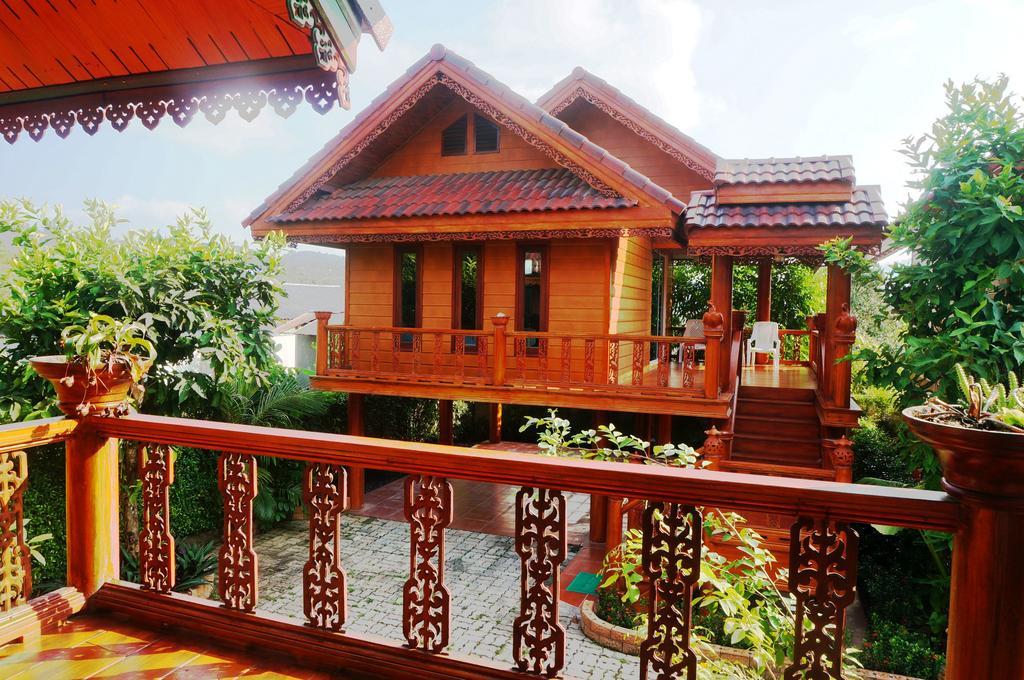 Ruen Tai Boutique Villa Phuket Exterior foto