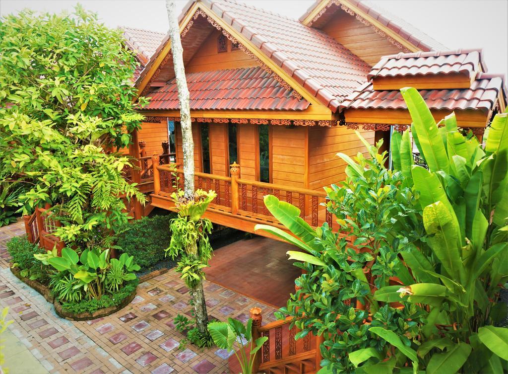 Ruen Tai Boutique Villa Phuket Exterior foto