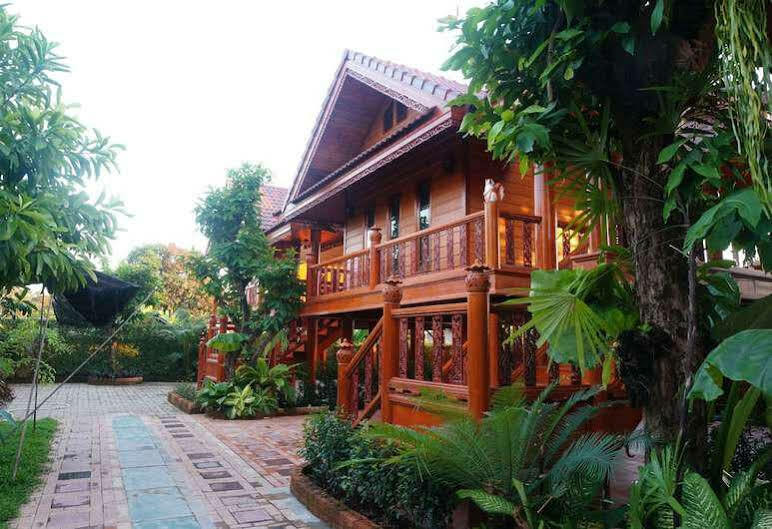 Ruen Tai Boutique Villa Phuket Exterior foto